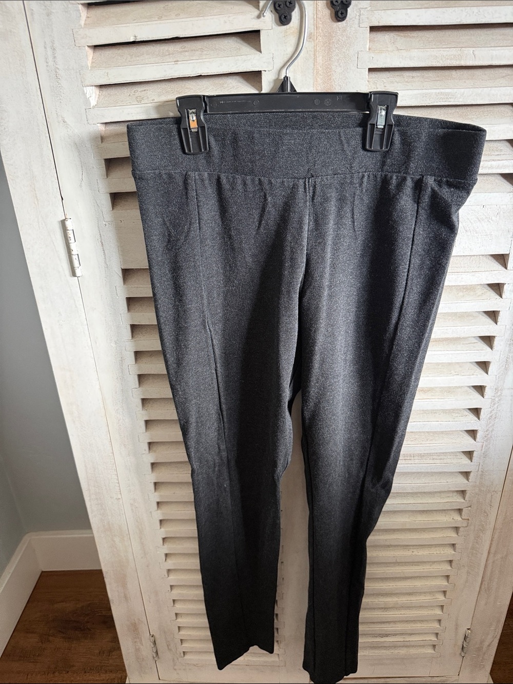 CAbi Black Slim Ponte Leggings